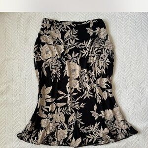 Vintage Old Navy Black and Tan Floral Midi Skirt